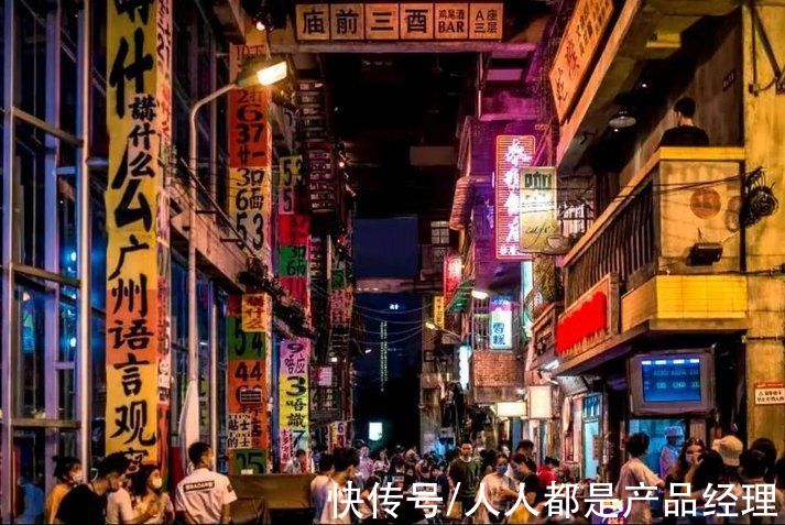 餐饮|新消费的人造情怀：一哄而上，一哄而散？