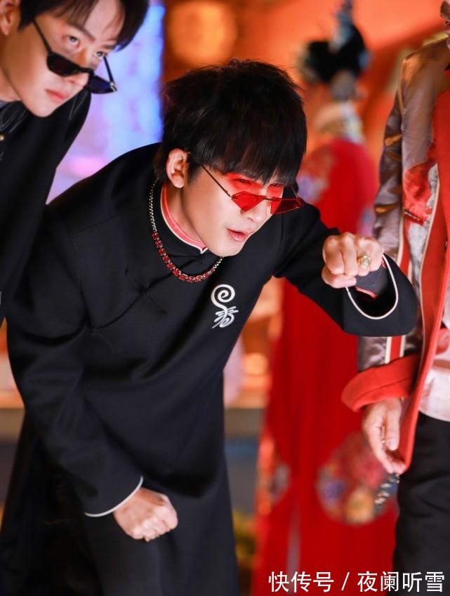 大张伟|大张伟在《明星大侦探》中的一句无心之言,是在内涵谁