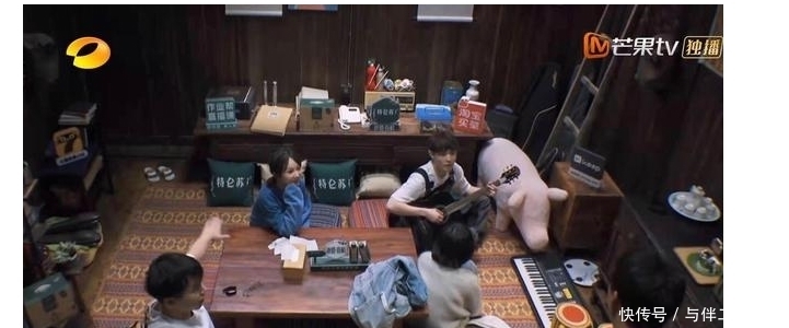 黄老师|向往5:以为张艺兴弹琴是为了陪杨紫,看到一幕才发现他没说谎