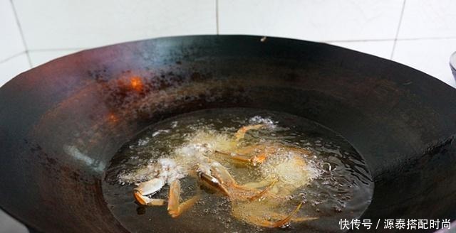 麻辣|又到了上市旺季,几块钱1斤,蟹黄满满肥到流油,鲜香麻辣吃到爽