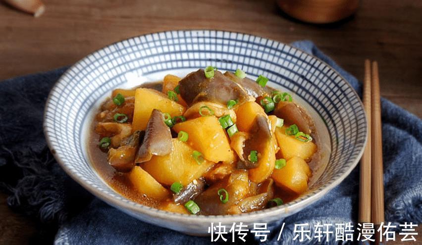 十月，茄子搭配它一起吃，爽口解腻，营养美味，一上桌就光盘