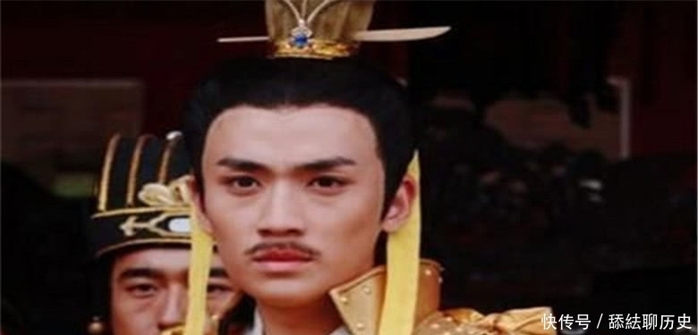 《万历十五年》中,黄仁宇为何称万历皇帝为“活着的祖宗”?