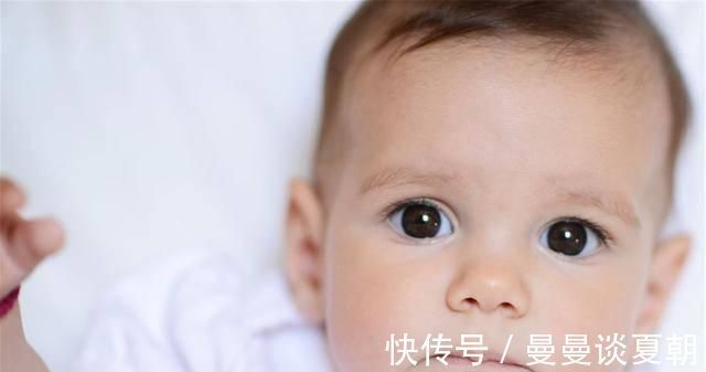 补脑|进入孕晚期,胎儿的大脑发育也到高峰,孕妈做到四点,补脑更有效