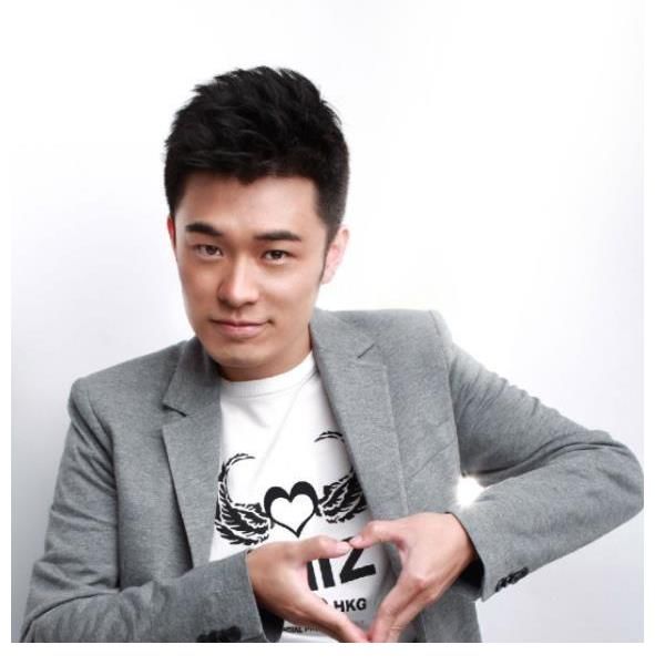 親舅|原來陳赫的親戚都是演藝圈的“大咖”，表舅是大導演，親舅更厲害