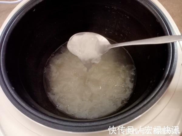 朵形|“穷人的燕窝”是它,女人2天吃1次,皮肤光滑,45岁似少女!