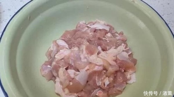 价格|猪肉这段时间可少吃,它的价格是猪肉的三分之一,美味营养丰富