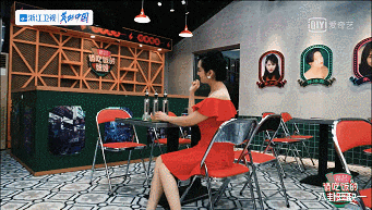 请吃饭的朱茵，是梦里才会遇见的神仙姐姐吧？