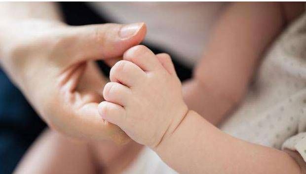 宝宝|孩子聪明不聪明，看看小手就知道，你家宝宝的小手是这样的吗