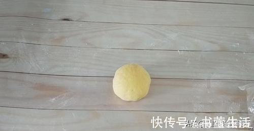 面包|教你面包最简单的做法,不用烤箱不用蒸,暄软拉丝,再也不用买了