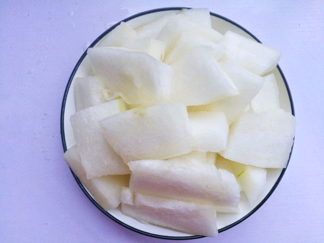 红烧冬瓜|家常红烧冬瓜，鲜香入味，便宜又好吃，素菜也能吃出肉的味道