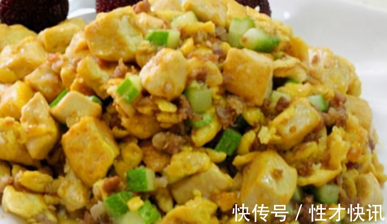 小丁|人到中年,适合常吃三种美食,补充营养,缓解疲劳,增强体质