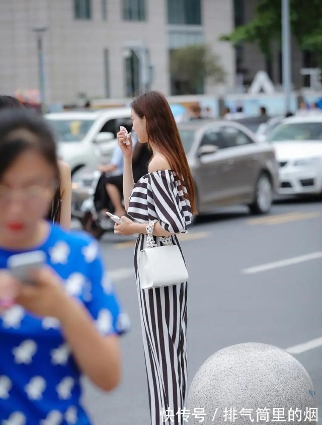 身材高挑 “阔腿裤”谁都可以穿并没你想的那么简单，搭配不当同样会翻车