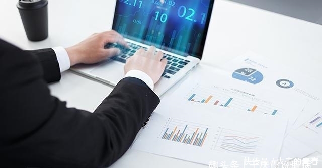 肝脏好不好,早晨就看两点,别忽视了