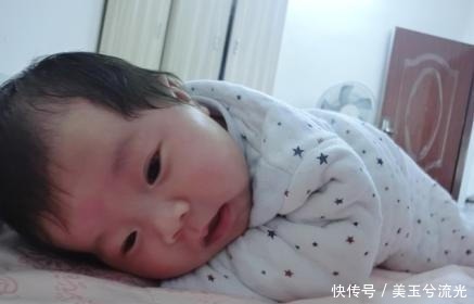 宝宝|6个月婴儿一直紧握拳头，奶奶发现不对劲送去医院，医生晚了