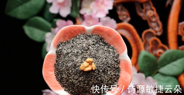 冬天|冬天皮肤干燥,6种食物要多吃,花青素含量高,皮肤水润气色好!