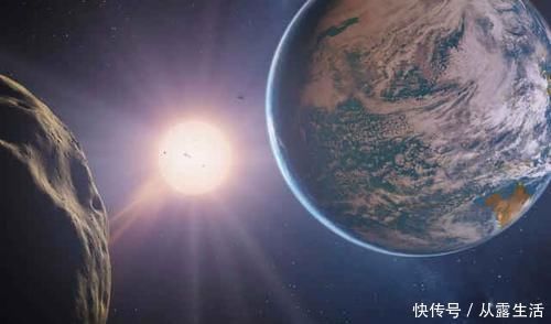 奇观 奇观这个行星被恒星围绕，三个“太阳”相继升起落下