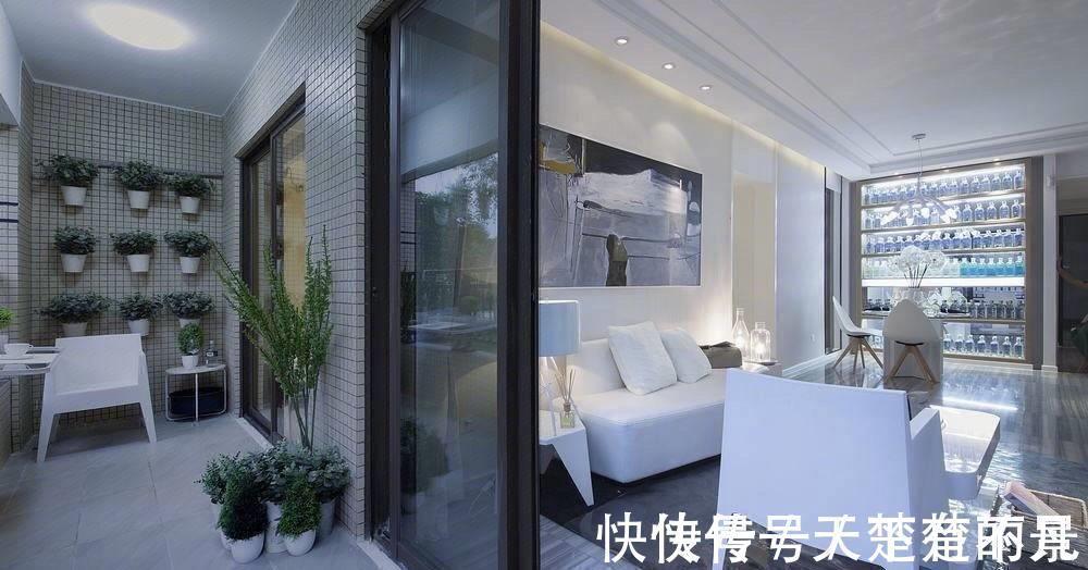 装修|很干净的新房装修,都舍不得入住,墙上摆满饮料随时喝