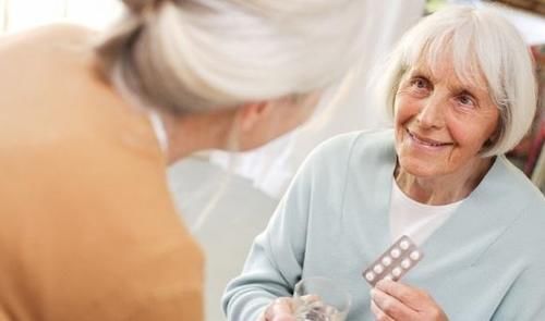 服用|患上高血压后,服用药物也有讲究,这“3个”重点得牢记