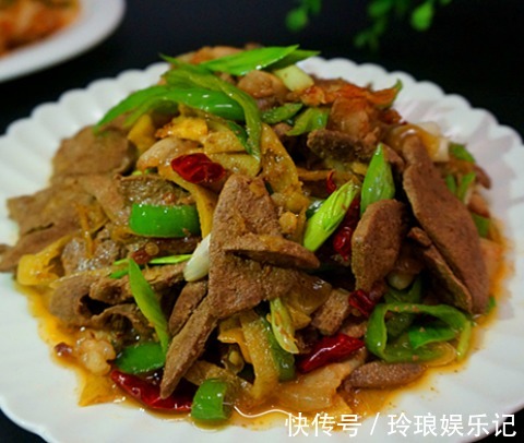 健身体|周末暴雨孩子不能外出,多吃排毒菜,杀菌排毒强健身体