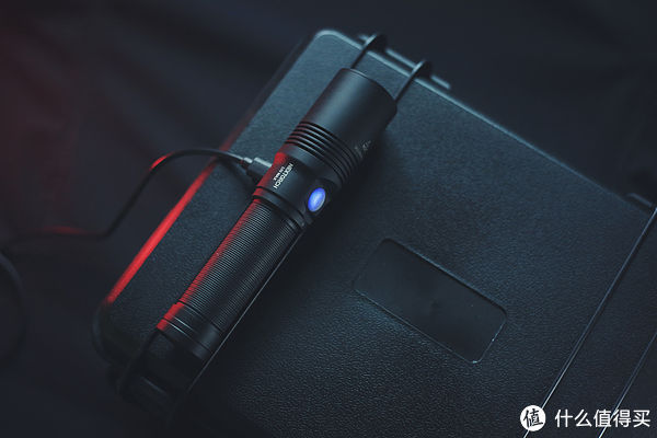 光剑在手,黑暗你走——纳丽德L10MAX白激光手电