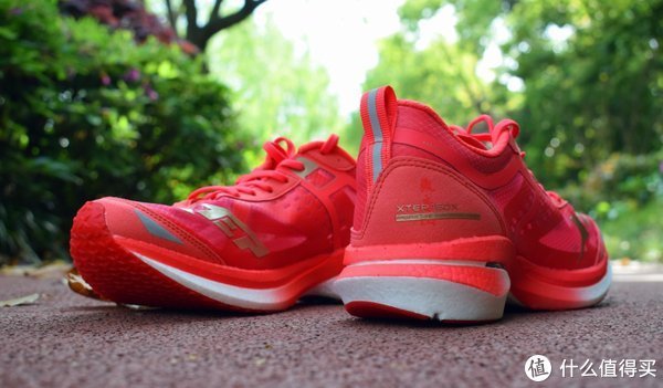eva 为什么内行宁愿推荐国产跑鞋,也不推耐克阿迪?3个理由听完服气