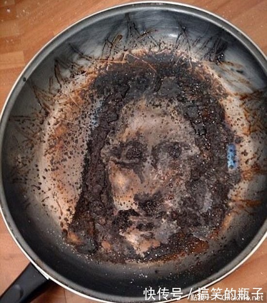 污垢|5分钟让烧焦的锅子变回原状！以后不用再靠蛮力刷锅子了～