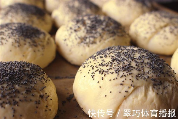 主食|糖尿病人早餐怎么吃?提醒:糖友吃早餐注意3点,血糖稳一天