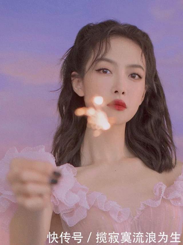 你是什么脸型就选什么刘海今年流行这几款,气质显脸小