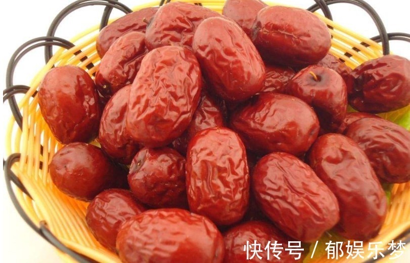 食用|红枣是健康食品,但是3种人,可能要尽量少吃些,你在其中吗