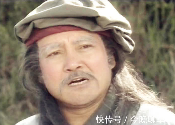 降龙十八掌#射雕:穆念慈救丐帮,洪七公只教几天武功,为何对黄蓉倾囊相授?