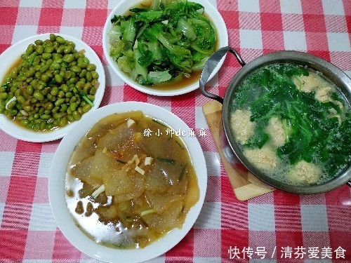 晚餐|晚餐要吃的清淡,多吃蔬菜,这样炒好吃,半个小时搞定3菜1汤!