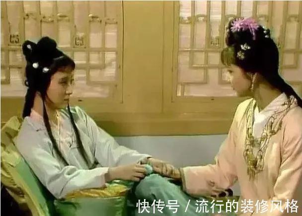 林黛玉@红楼梦:曹雪芹对薛宝钗有多狠?所有的正面夸赞,都跟着否定打脸