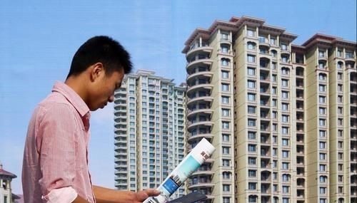 精装修|买房最好认准3大准则，“不买大户型，不买精装修，首选三居室”