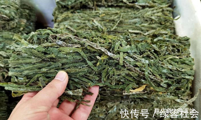 凉拌海带丝|此食物不怕过期,遇到可别手软,开水一泡,简单一拌,好吃又省事