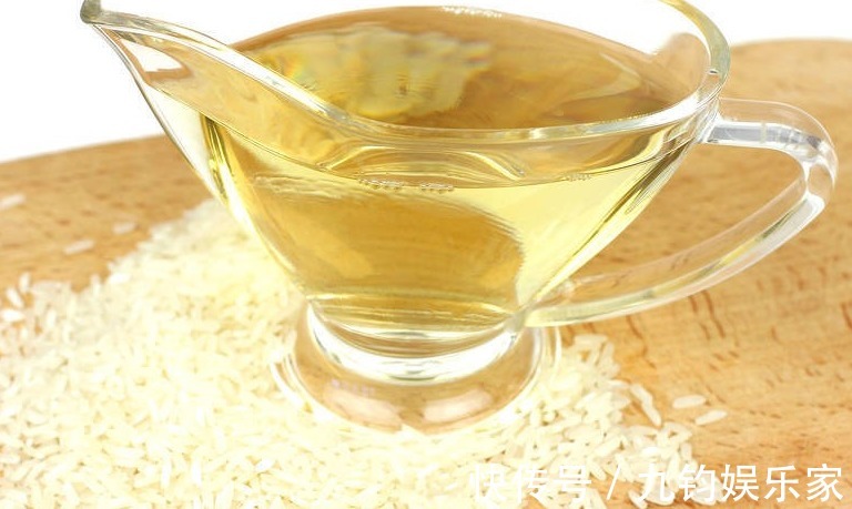米醋不要出去买了，只需1碗大米，在家轻松制作米醋，健康无添加