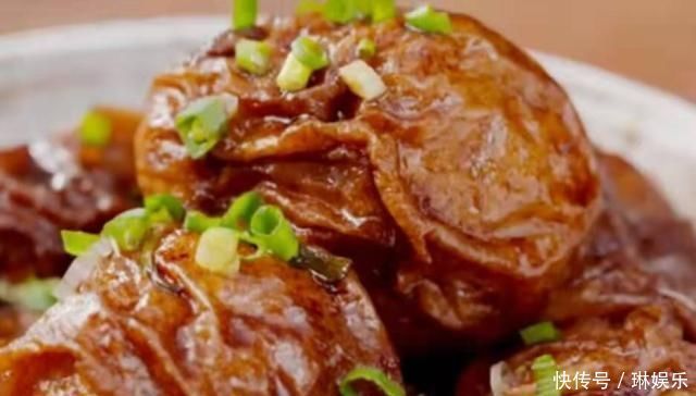 油面筋酿肉,源自本帮菜,浓油赤酱、咸鲜适中