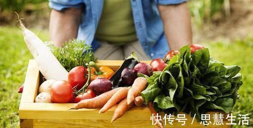 癌细胞|癌症到了晚期坚决不放弃,他带癌生存8年,告诉你抗癌经验