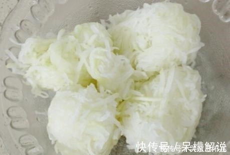 虾皮|蒸萝卜馅包子，别再焯水了，教你正确做法，包子鲜美暄软又多汁