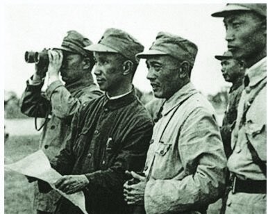 献出|日军投降后最后一战歼敌6600人,生俘4400人,日指挥官献出祖传宝刀