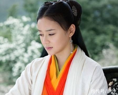  笔下|金庸笔下哪位女主满足了男人的所有幻想？任大小姐任盈盈是第一