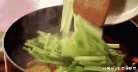 家人|炒菜时,做对这一步好吃10倍!鲜香美味,早点告诉家人