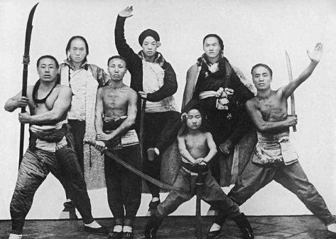 德国士兵|清末武林高手,慈禧太后屈尊都请不动他,被一枪撂倒结束辉煌一生