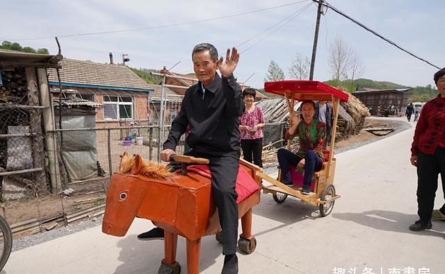  专利|还记得那个钻研“木牛流马”的大爷吗，后来怎样？网友：已获专利