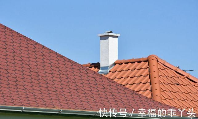斜顶|为什么现在农村很多人盖房都是斜坡顶楼面了？原因其实很简单