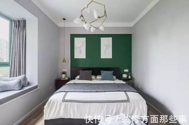 家具|104平现代前卫风三居室,在浅色空间中融入了深绿色优雅