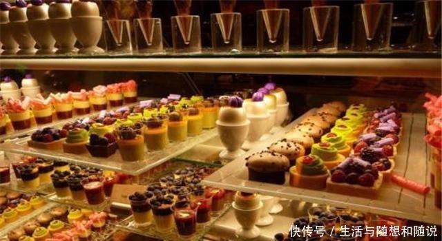 自助餐|吃自助餐的时候,懂得人从来不拿这几种食物,老板专坑外行人