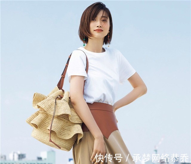 女人|真正有品位的女人，穿裙子都离不开这3个颜色，美得优雅又气质