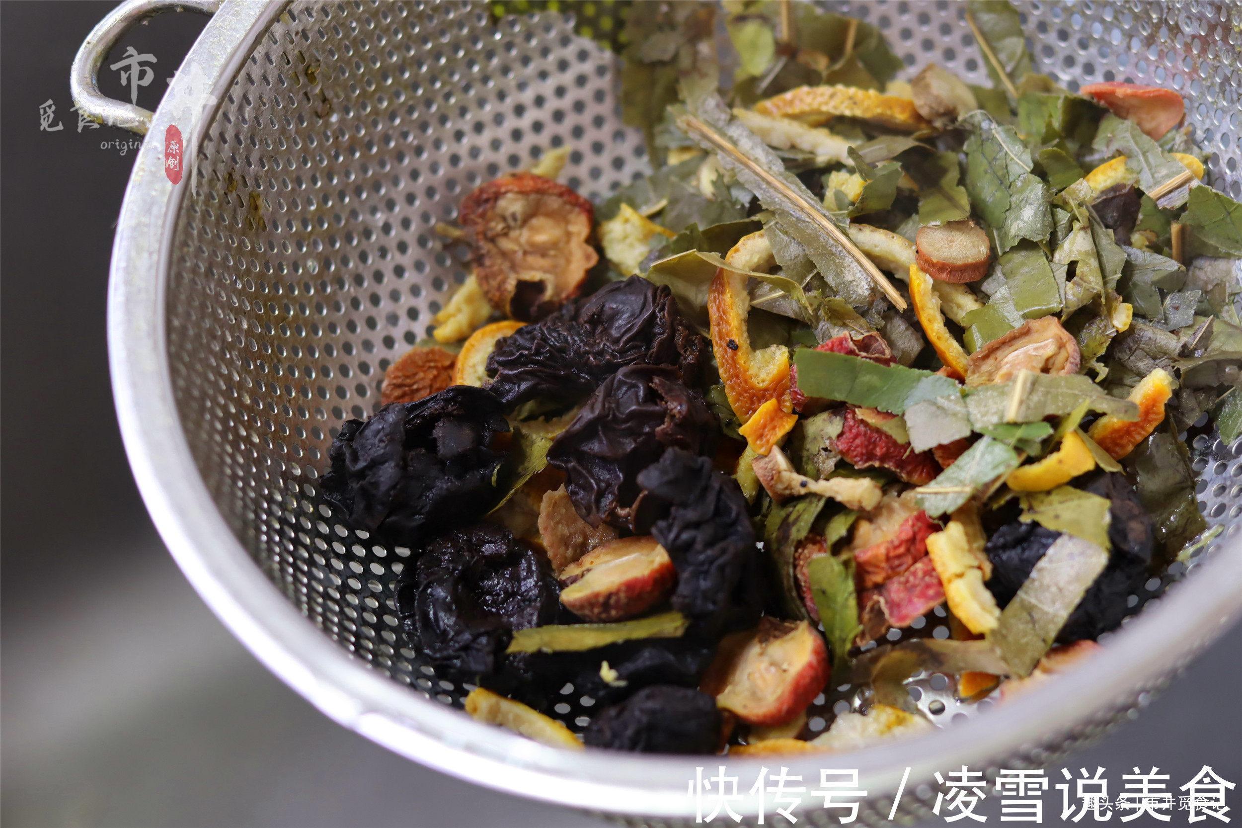 盛夏多喝“酸梅汤”,配方比例告诉你,天热常喝,清凉消暑特舒服