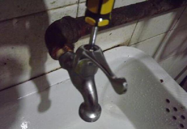 垫片|水龙头总是滴水怎么办?师傅教我的维修方法百试百灵