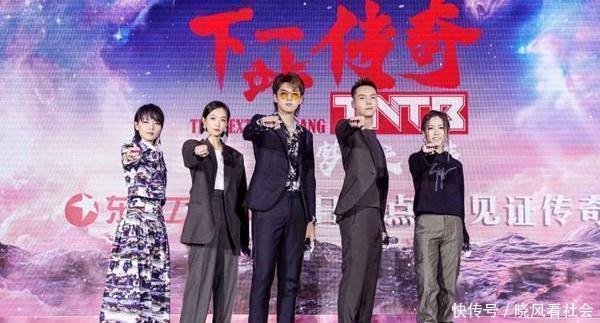 101女选手在节目中假唱导师当场黑脸,瞬间按下淘汰键被称赞